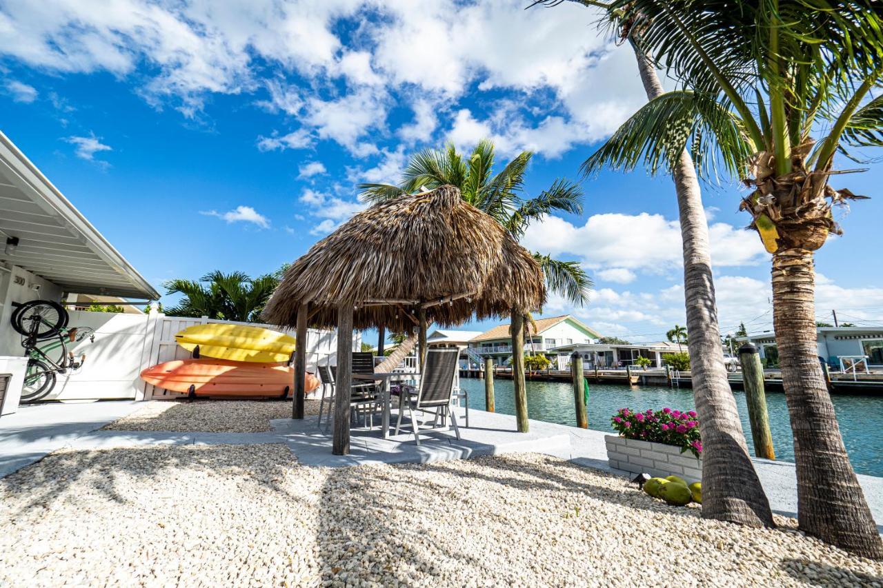 Newly Renovated 3Br2Ba Duplex With Private Dock Villa Key Colony Beach Exterior foto