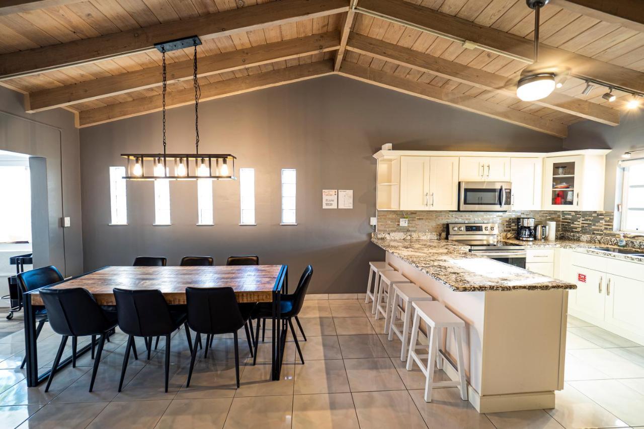 Newly Renovated 3Br2Ba Duplex With Private Dock Villa Key Colony Beach Exterior foto