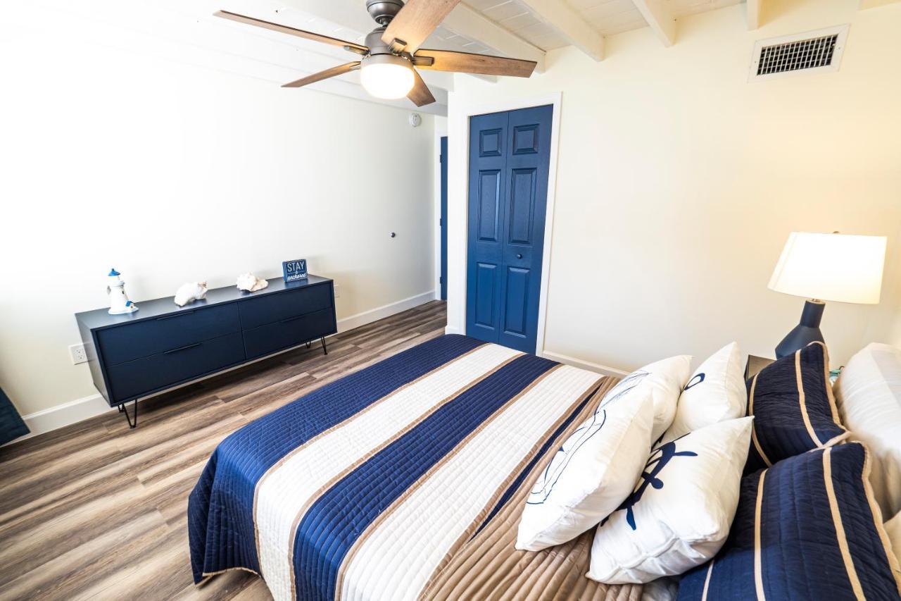 Newly Renovated 3Br2Ba Duplex With Private Dock Villa Key Colony Beach Exterior foto