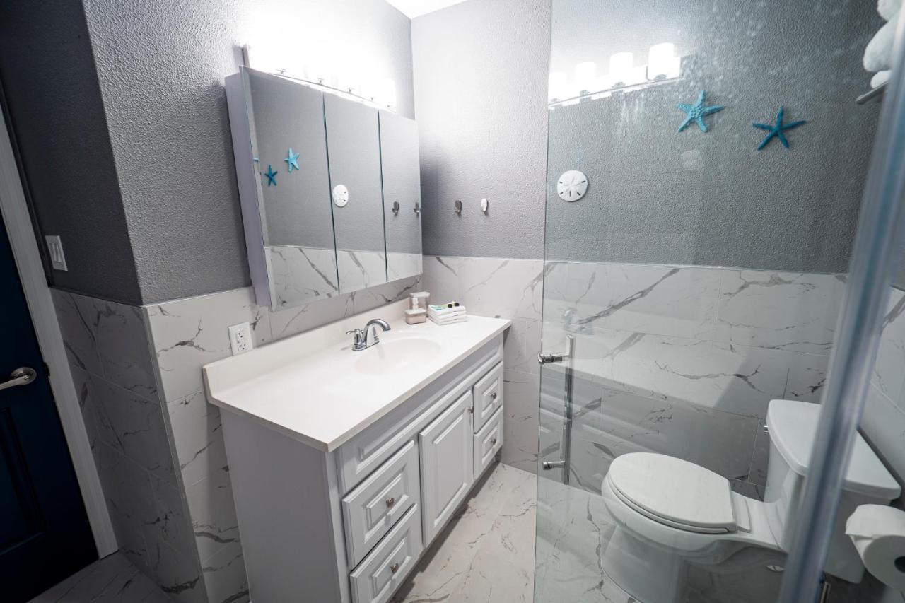 Newly Renovated 3Br2Ba Duplex With Private Dock Villa Key Colony Beach Exterior foto